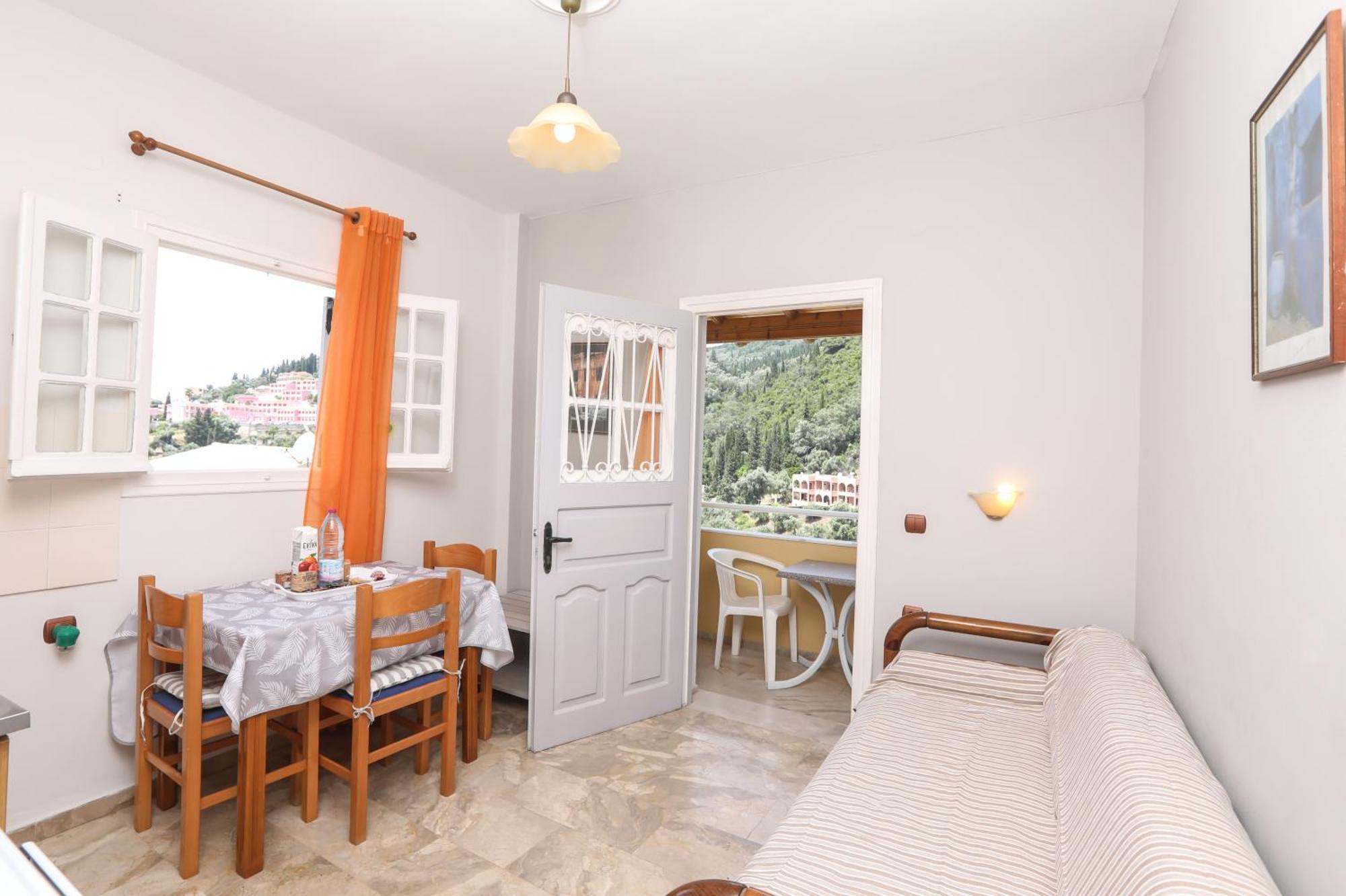 Marina Apartments, Ájos Górdios Eksteriør bilde