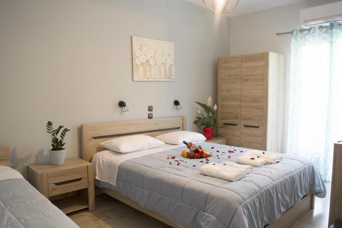 Marina Apartments, Ájos Górdios Eksteriør bilde