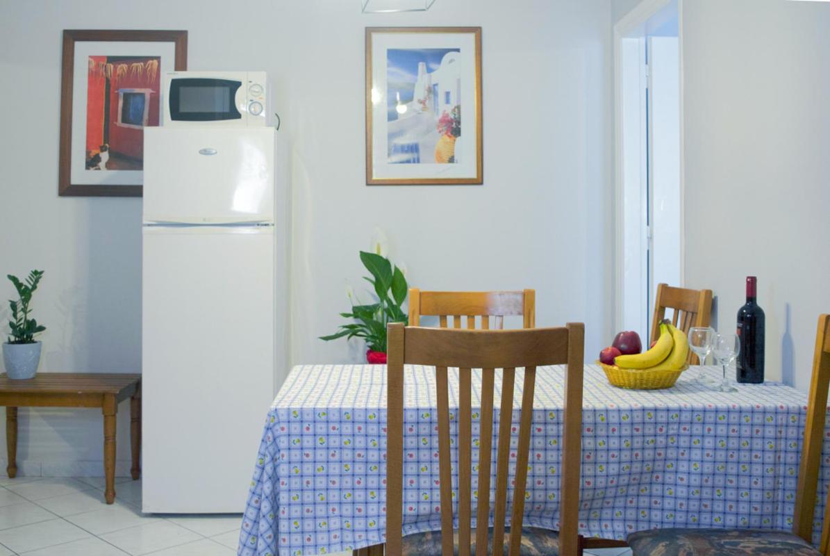 Marina Apartments, Ájos Górdios Eksteriør bilde